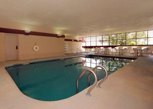 Comfort & - Airport Hotel 3*
